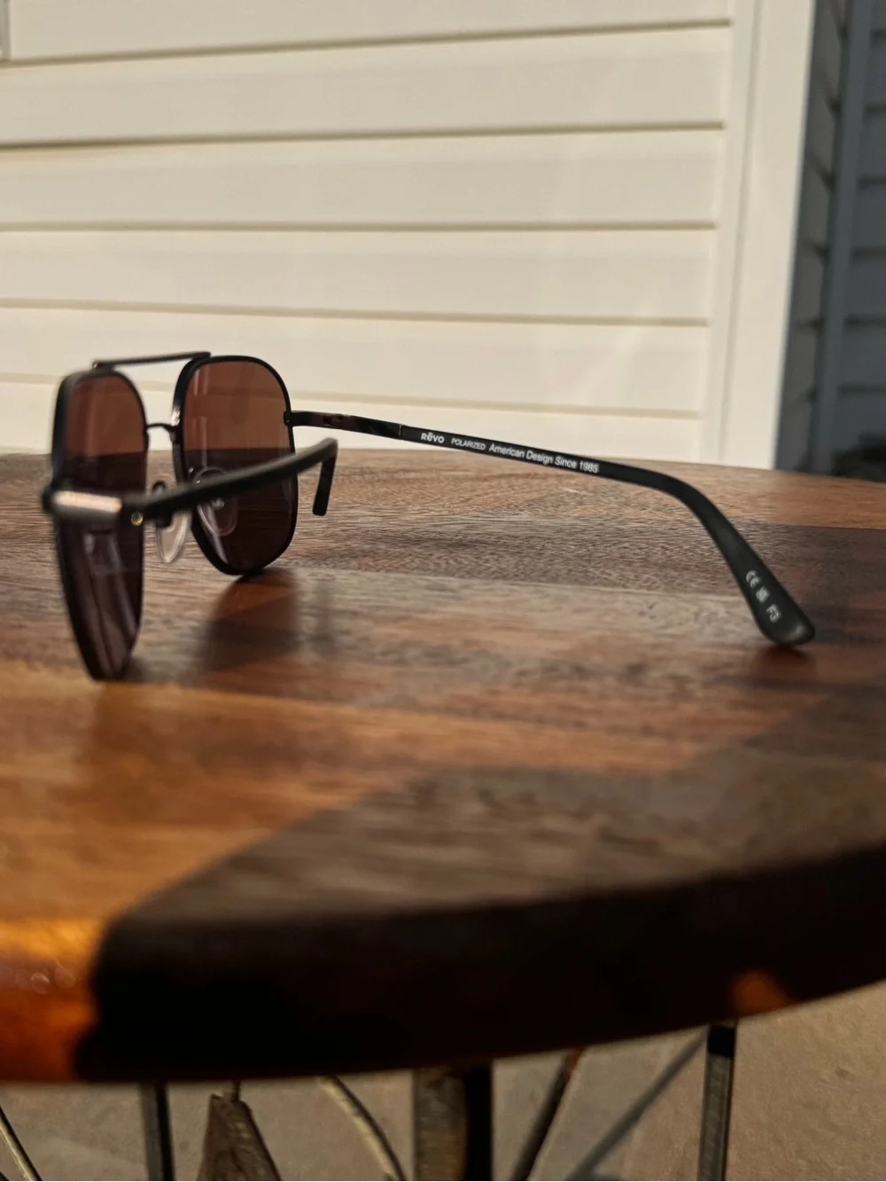REVO LOGAN RE1226 00 BL Aviator Style  Polarized Sunglasses unisex Like NEW